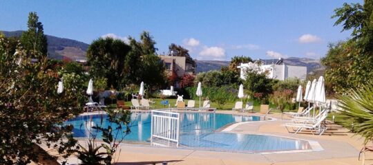 Theodorou Beach Hotel